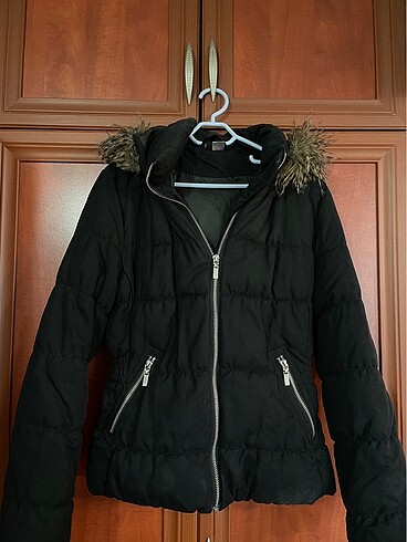 H&M mont