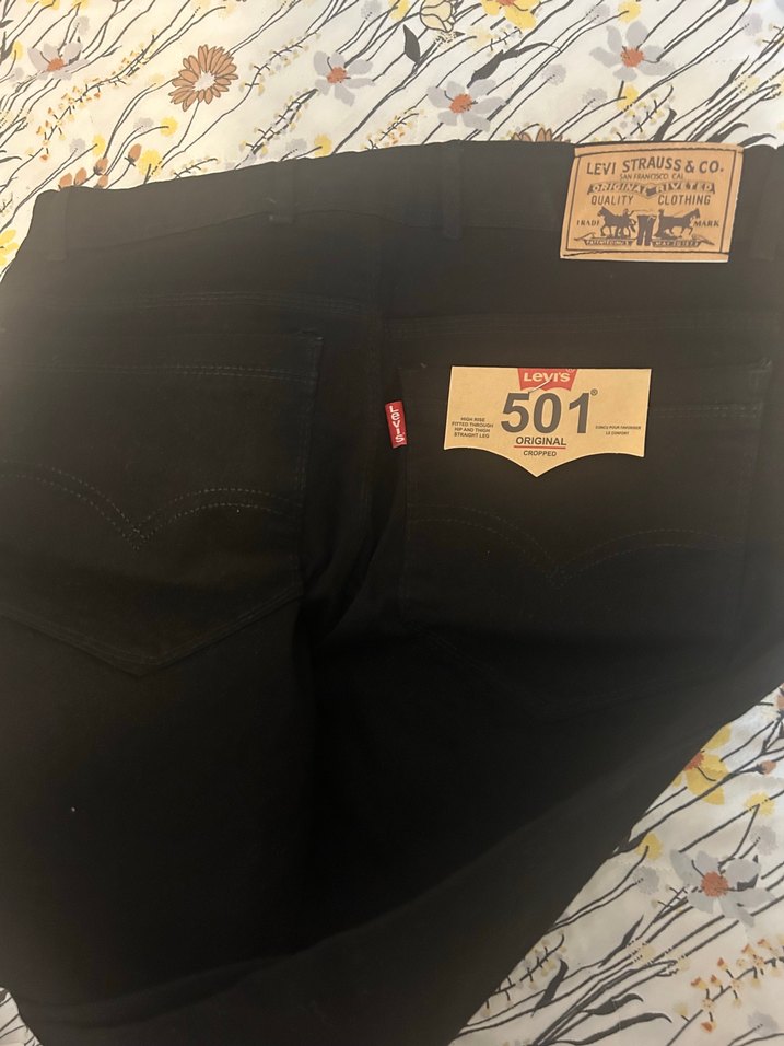 Levi's Siyah Dar Paça Jean — görsel 3/4