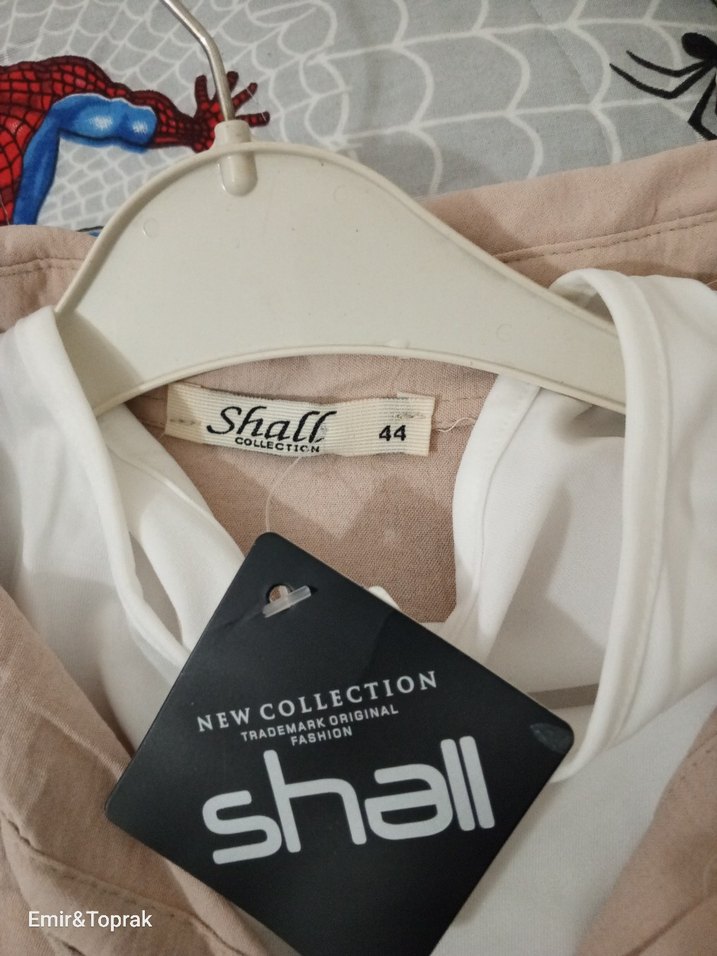 Bej Düğmeli Kadın  Gömlek - Görsel 2