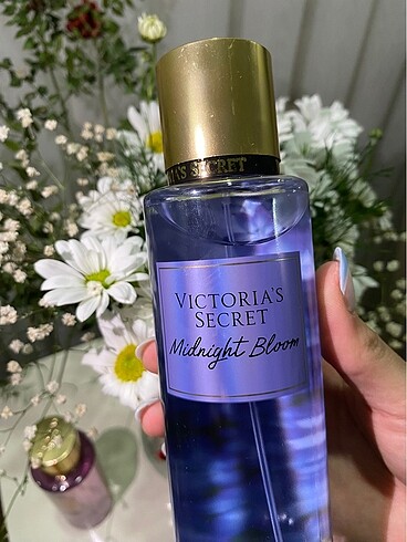 VS Midnight Bloom vücut spreyi