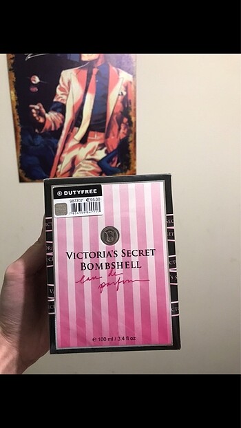 Victoria?s Secret Boombshell