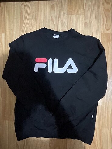 A kalite Fila sweatshirt