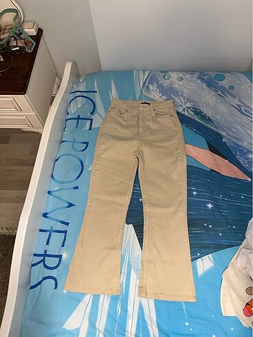 38 Beden beyaz Renk Crop flare pantolon