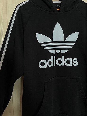 Adidas adidas sweatshirt