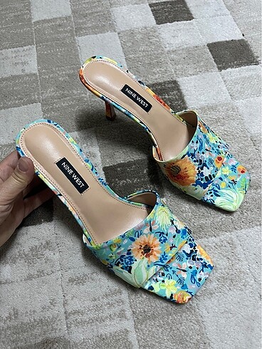Nine West Nine west şık terlık