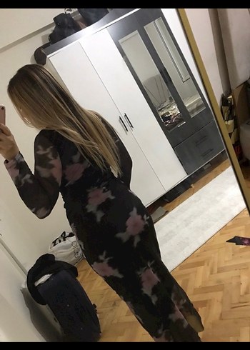 s Beden Siyah Batik Desenli Midi Elbise