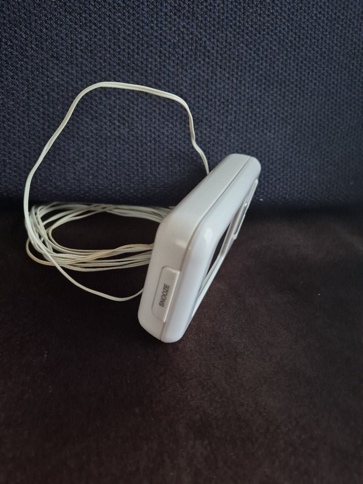 Gri Dijital Termometre ve Ölçüm Cihazı - Görsel 3