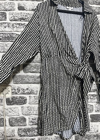 H&M Desenli Elbise - Görsel 3