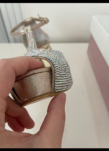 36 Beden Topuklu ayakkabı golt renk