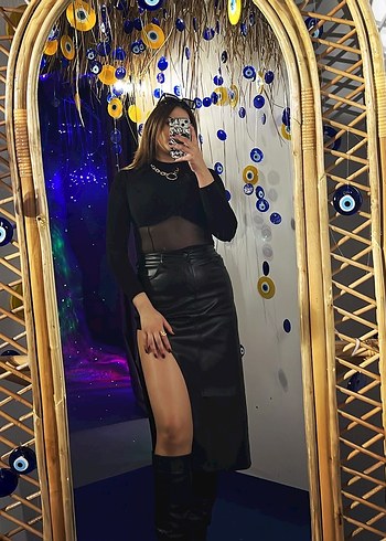 Uzun Siyah Deri Gotik Kalem Etek
