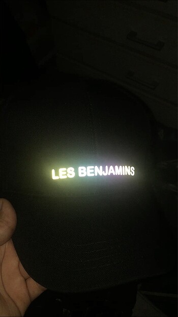 Les Benjamins Les benjamins şapka