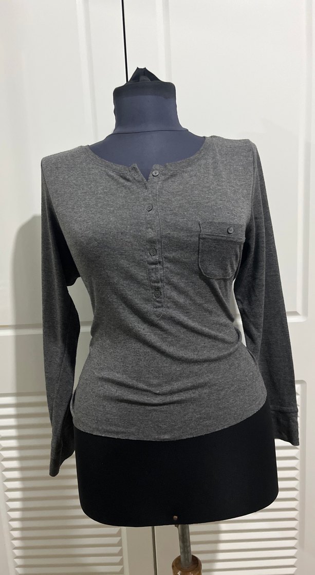 Gri Düğmeli Uzun Kollu Kadın Vintage Bluz - Görsel 5