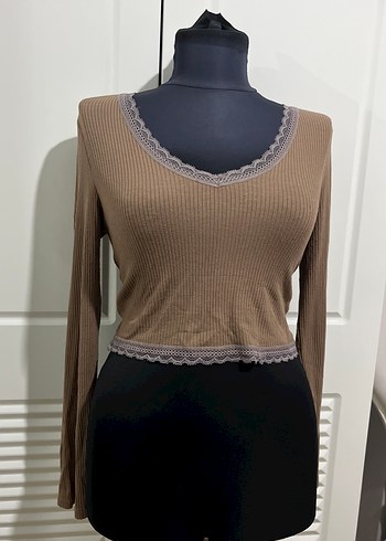 Dantel Detaylı V Yaka Bej Vintage Kadın Bluz - Görsel 3