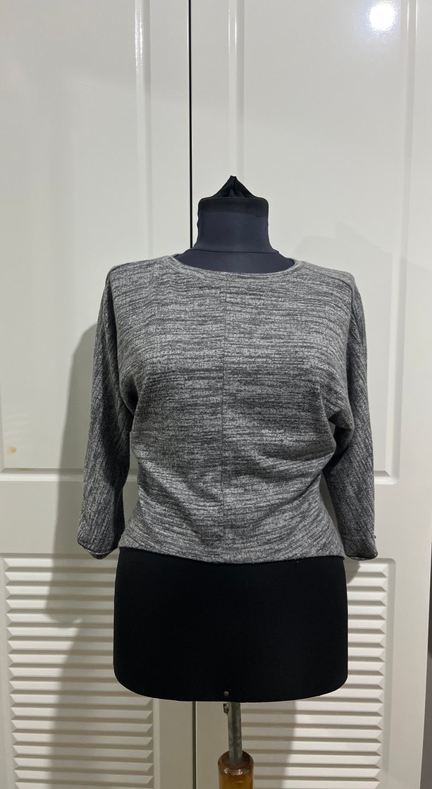 Gri Kadın Triko Bisiklet Yaka Kazak - Görsel 3