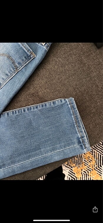 26 Beden mavi Renk Levis jean