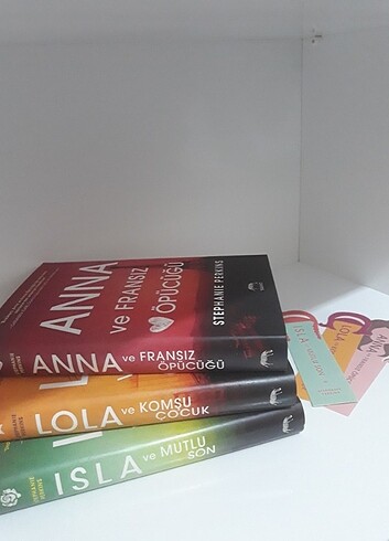  Anna-Lola-Isla Kutulu Set