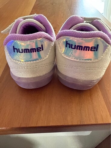 21 Beden Hummel çocuk ayakkabı