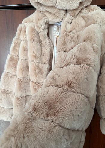 Bej Kapüşonlu Kadın Midi Suni Kürk - Görsel 4