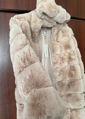 Bej Kapüşonlu Kadın Midi Suni Kürk - Görsel 3