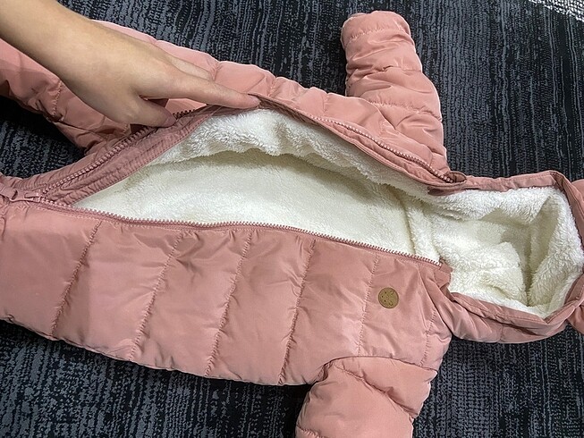 3 Ay Beden H&M dolgulu bebek tulum mont