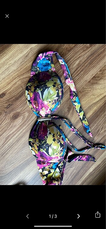 Bikini üstü