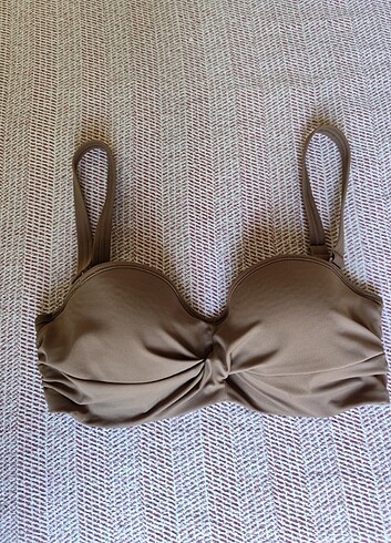 Kahverengi Bikini Üstü