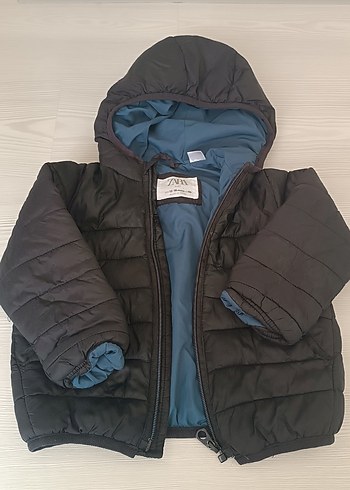 Zara Erkek Çocuk Gri Kapüşonlu Fermuarlı Ceket