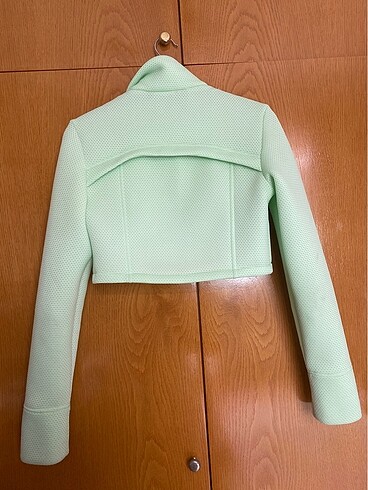 s Beden yeşil Renk Zara paraşüt kumaş hırka