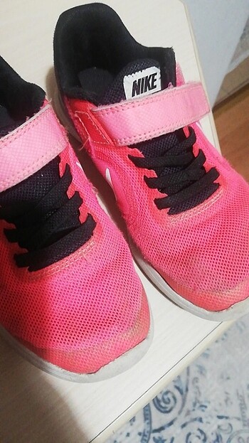 nike kız çocuk ayakkabısı 28.5 no - Görsel 5