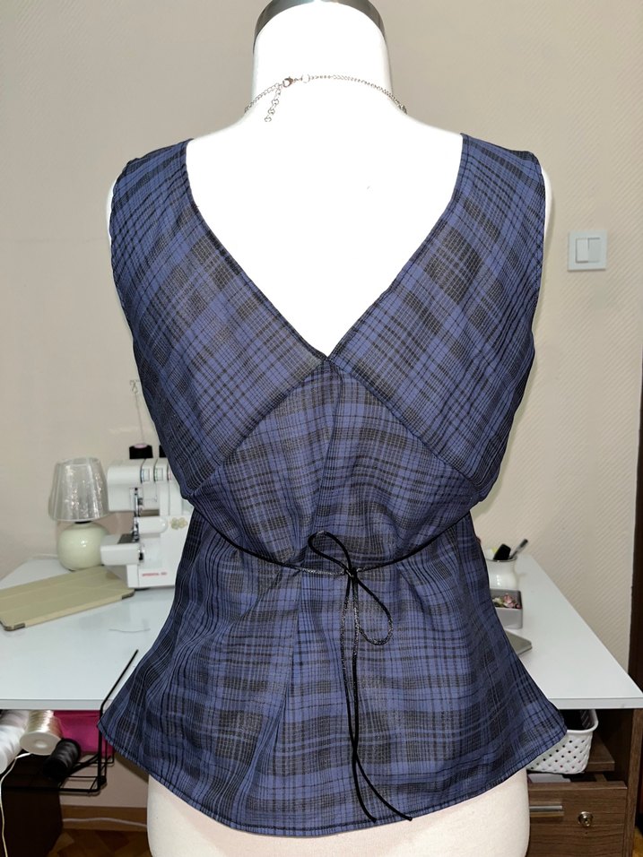 kareli v yaka bluz - Görsel 3