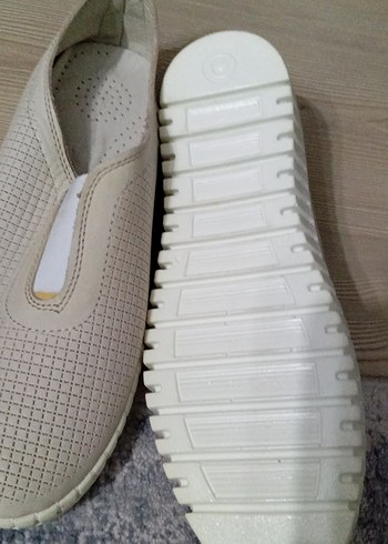38,5 Beden Beyaz Kadın Sneakers Elastik Detaylı