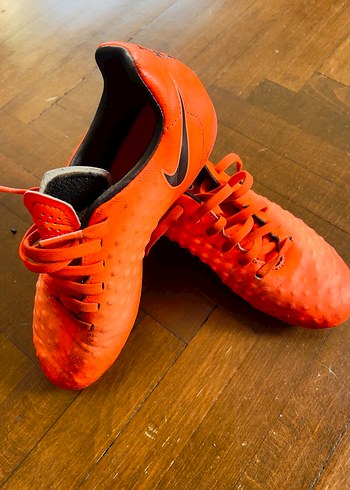 Nike 34 beden Magnista çocuk kramponu - Görsel 4