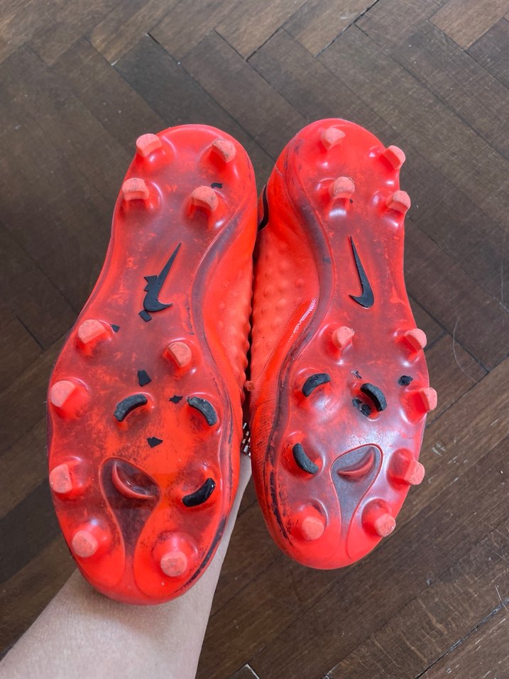 Nike 34 beden Magnista çocuk kramponu - Görsel 2