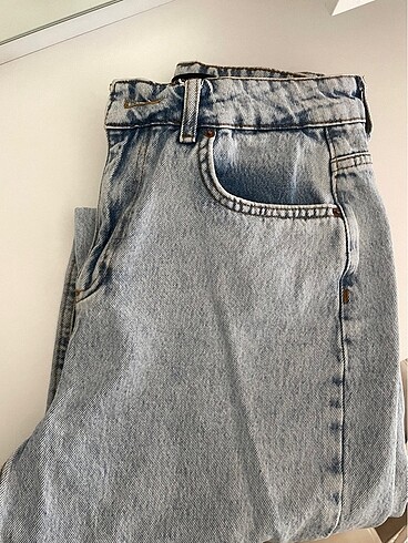 Staright jean