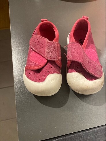 Kız bebek ayakkabı