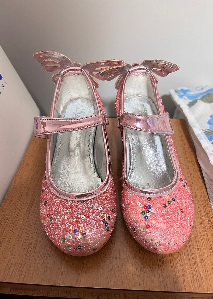 Topuklu ayakkabı - Görsel 2