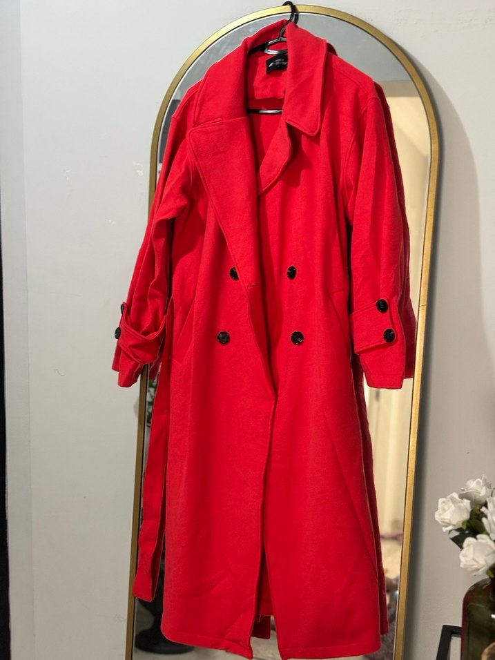 Kadın Nar Çiçeği Uzun Düğmeli Trençkot - Görsel 2