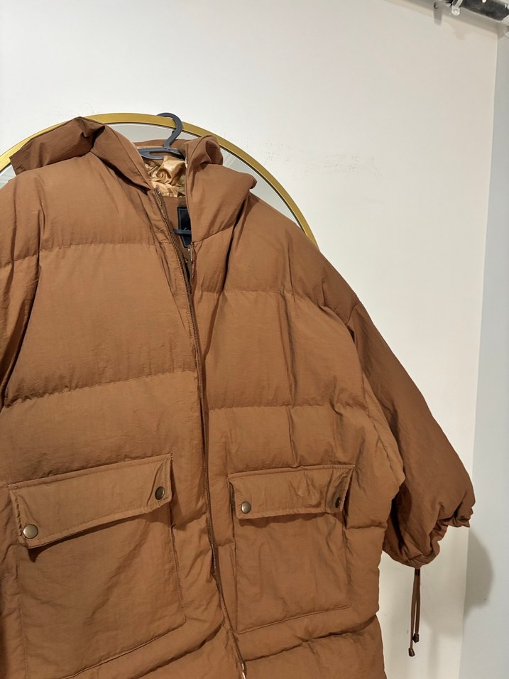 Kahverengi Kapüşonlu Kadın Şişme Mont - Görsel 3