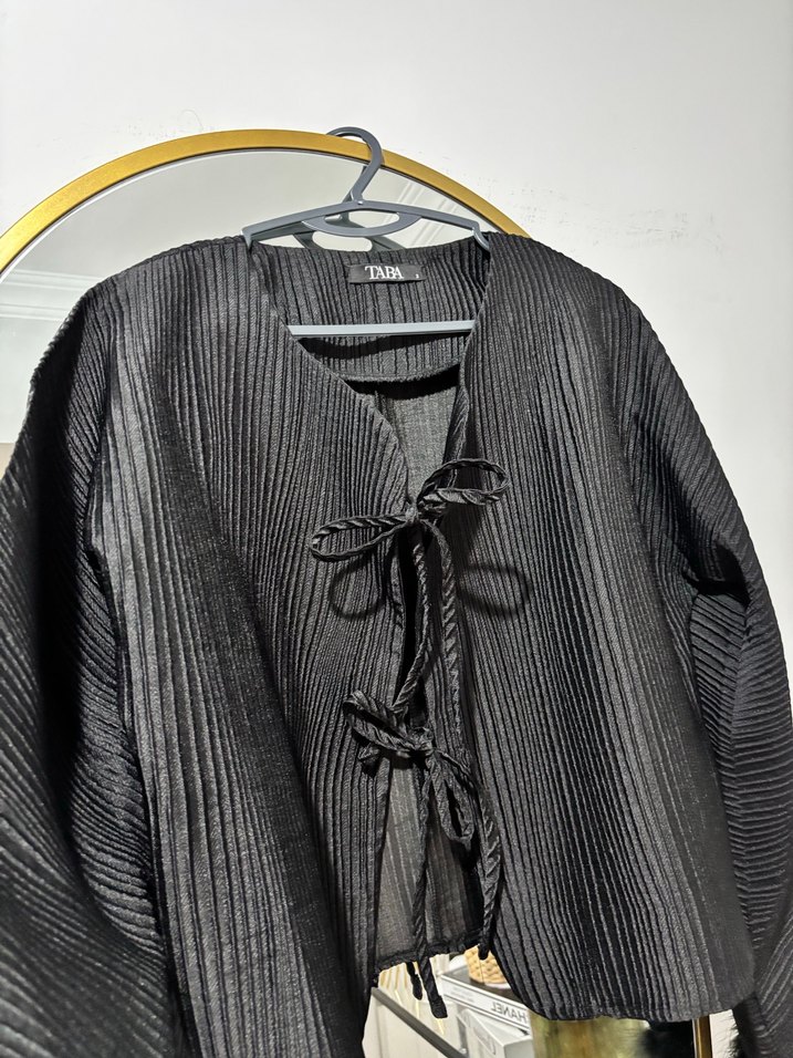 Kürk Detaylı Siyah Mini Kadın Ceket - Görsel 3