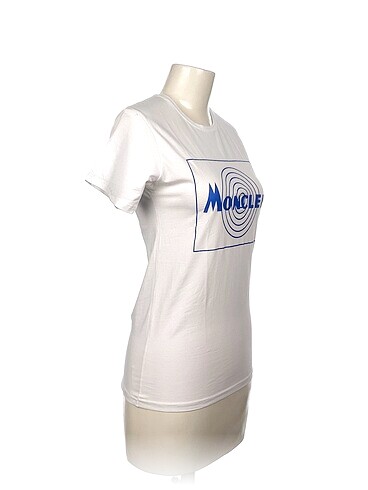Moncler Moncler T-shirt %70 İndirimli.