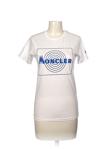 Moncler T-shirt %70 İndirimli.