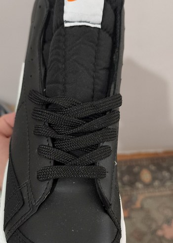 Siyah Beyaz Spor Ayakkabı - Görsel 11