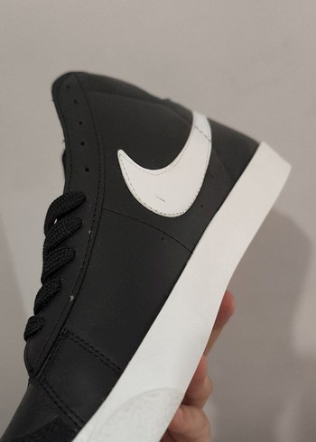 Siyah Beyaz Spor Ayakkabı - Görsel 5