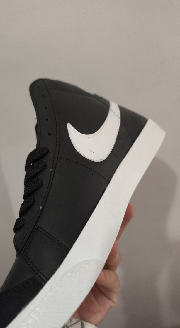 Siyah Beyaz Spor Ayakkabı - Görsel 5