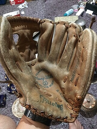 #beyzbol eldiveni eskilerden kolleksiyonluk