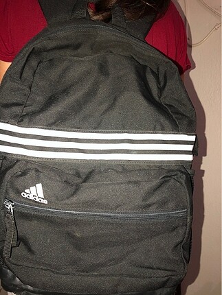 Adidas sırt çantası