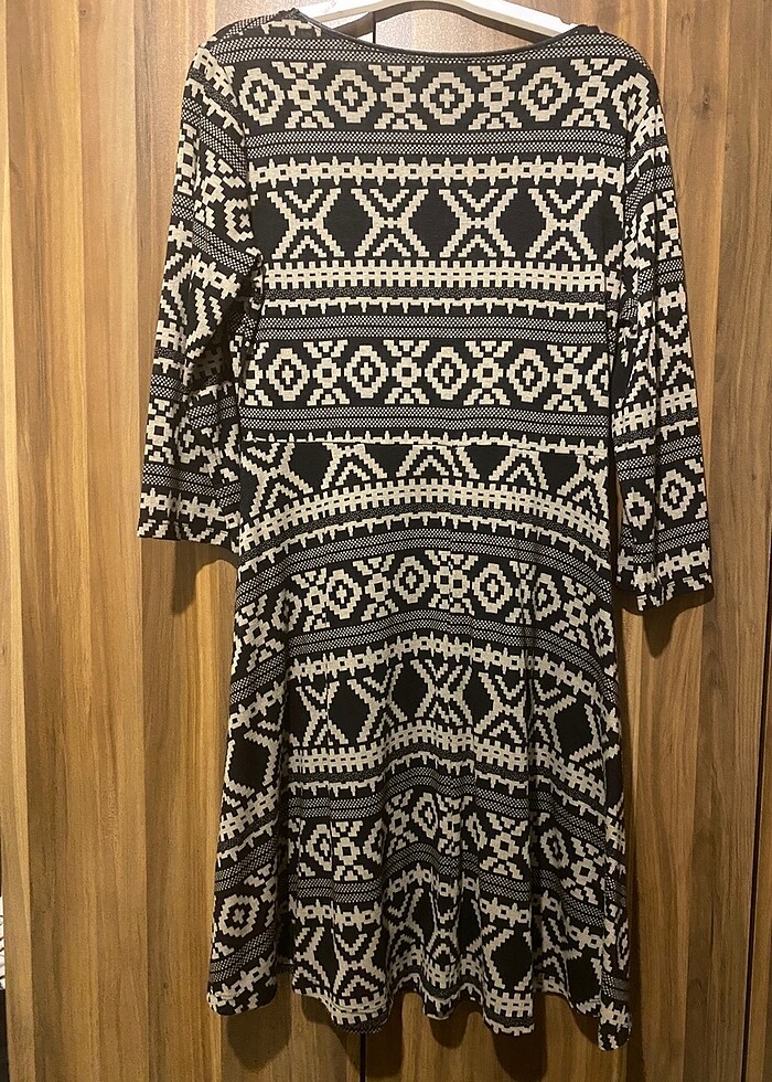 Busem marka Etnik desenli çan elbise yaka kısmı deri xl beden - Görsel 2