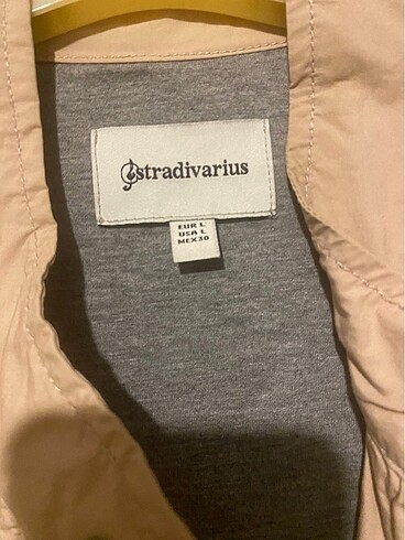 l Beden ten rengi Renk Stradivarius trenckot l beden pudra rengi