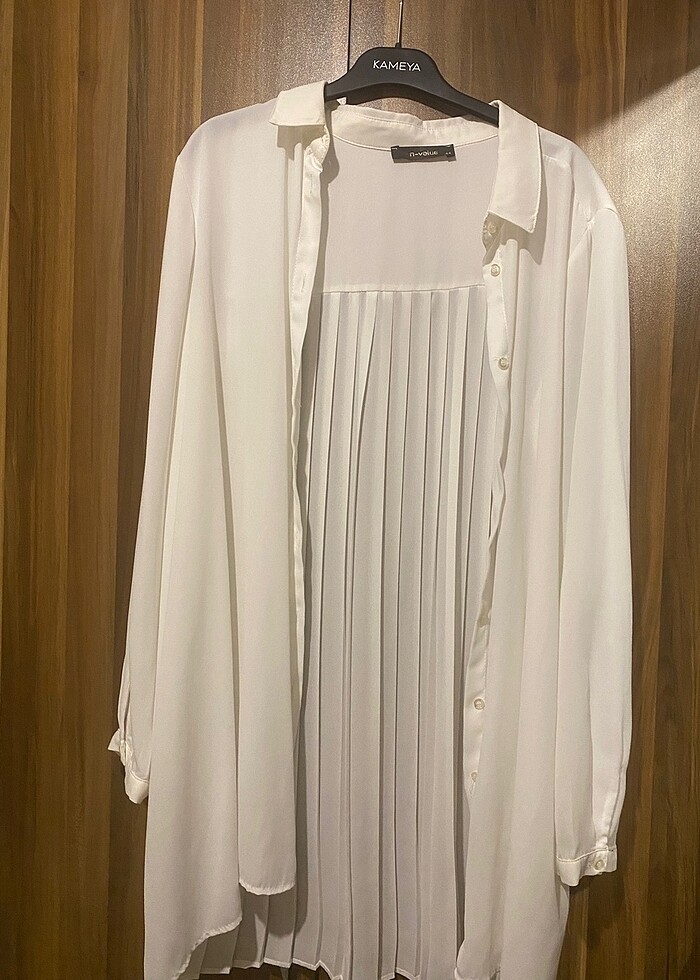 44 beden arkası pileli gömlek - Görsel 4