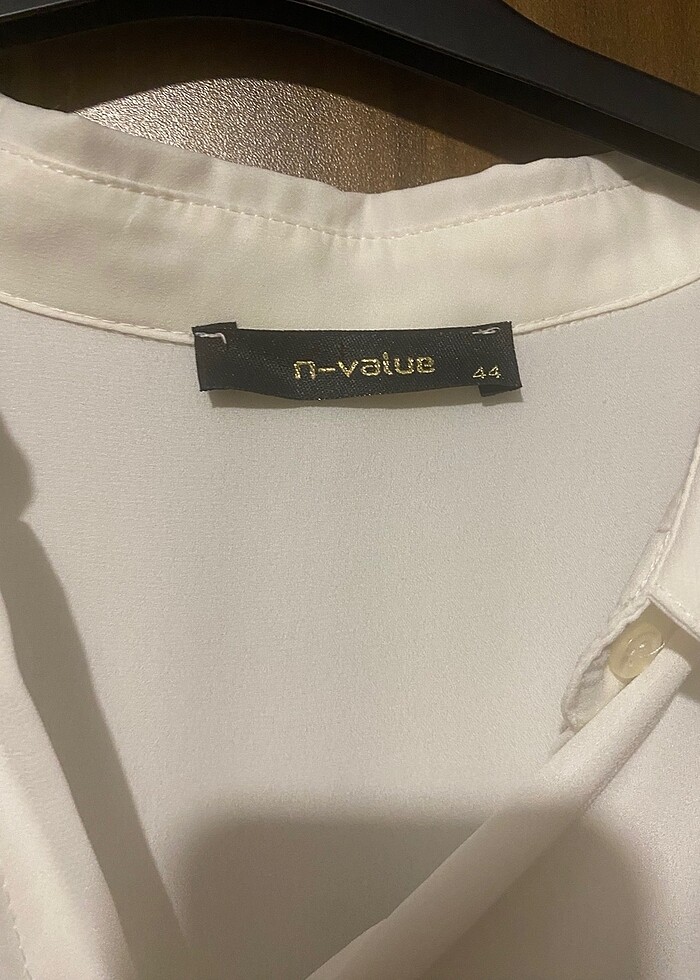 44 beden arkası pileli gömlek - Görsel 3